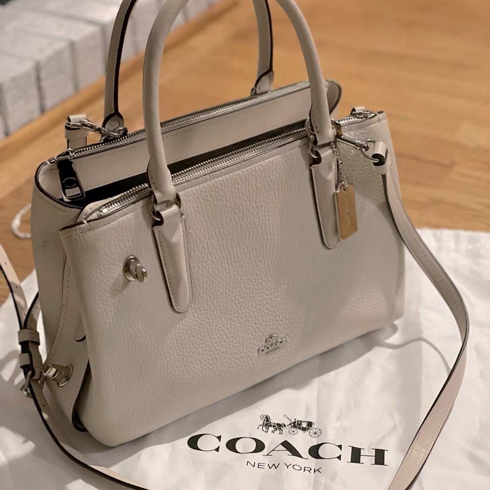 Coach white leather purse
